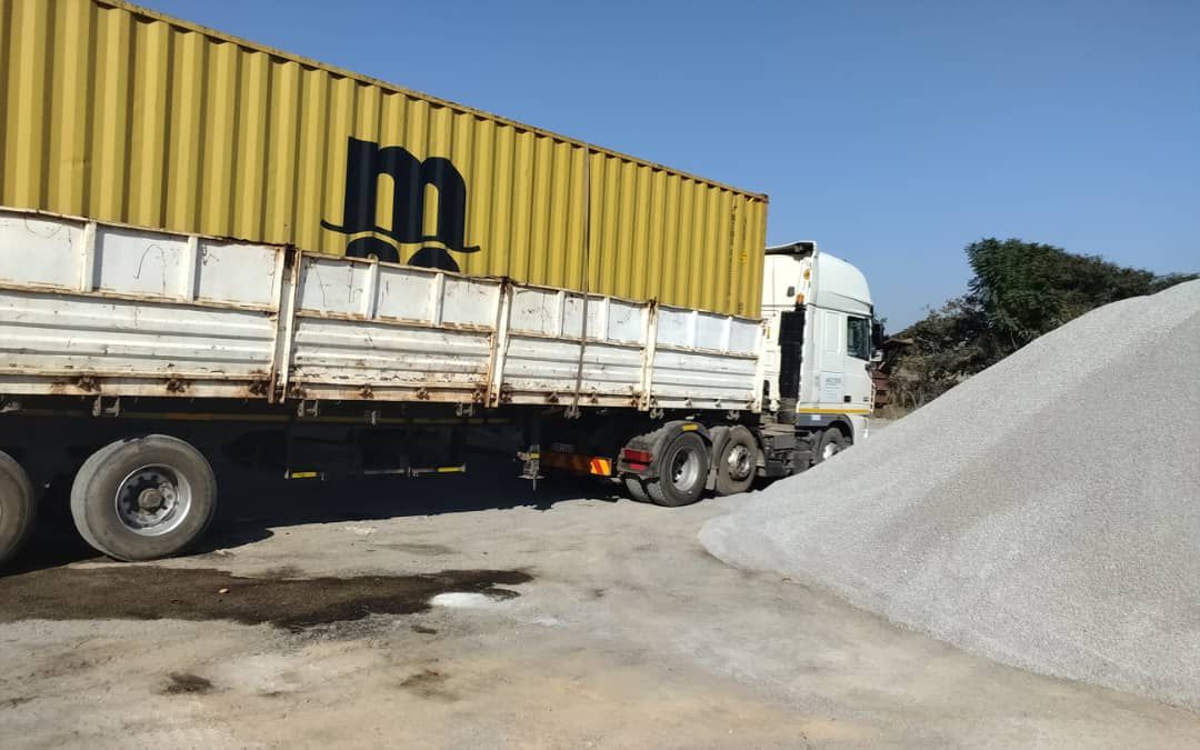 Shipping Containers (20ft or 40ft)